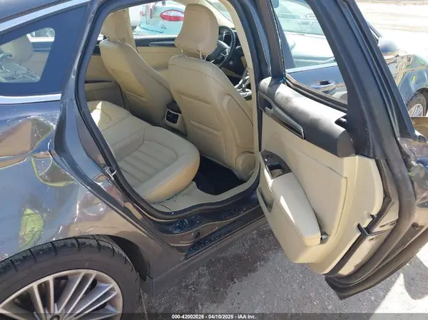 3FA6P0H92GR340453 2016 FORD FUSION - Image 8