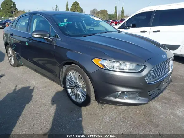 3FA6P0H92GR359343 2016 FORD FUSION - Image 1