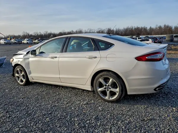 3FA6P0H92GR401882 2016 FORD FUSION - Image 2