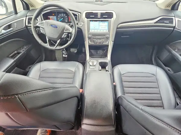 3FA6P0H92HR270695 2017 FORD FUSION - Image 8