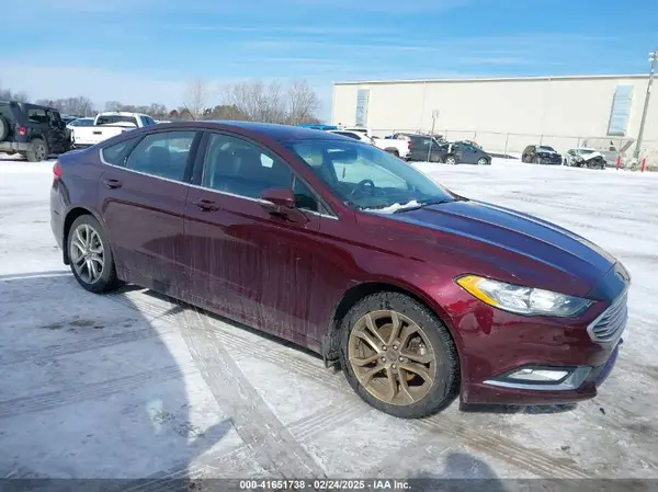 3FA6P0H93HR172744 2017 FORD FUSION - Image 1