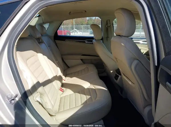 3FA6P0H95GR129683 2016 FORD FUSION - Image 8