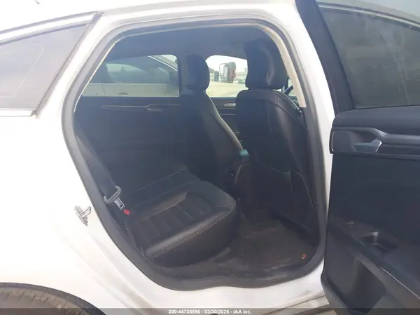 3FA6P0H95HR111220 2017 FORD FUSION - Image 8