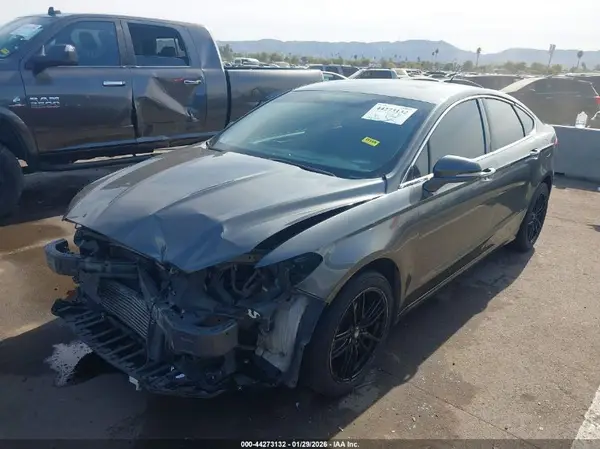 3FA6P0H95HR130124 2017 FORD FUSION - Image 2