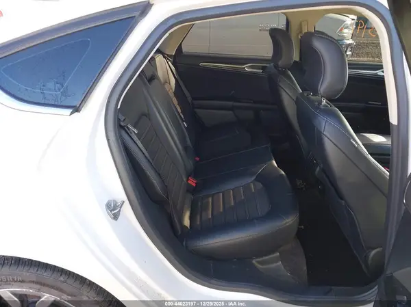 3FA6P0H95HR177119 2017 FORD FUSION - Image 8
