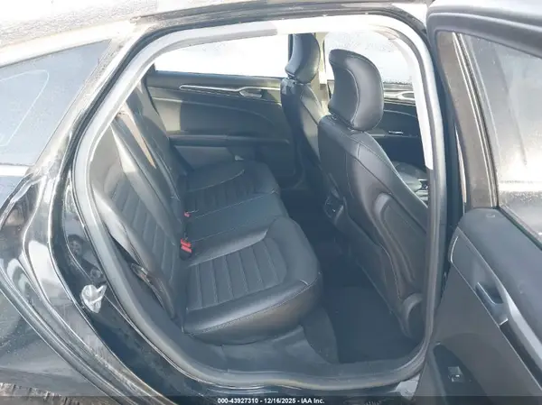 3FA6P0H96GR111192 2016 FORD FUSION - Image 8