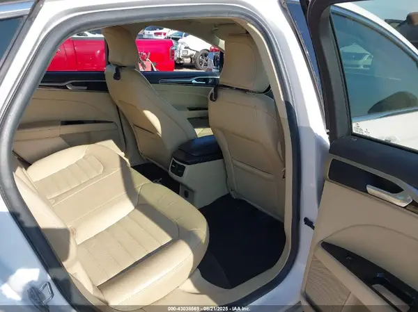 3FA6P0H96GR365632 2016 FORD FUSION - Image 8