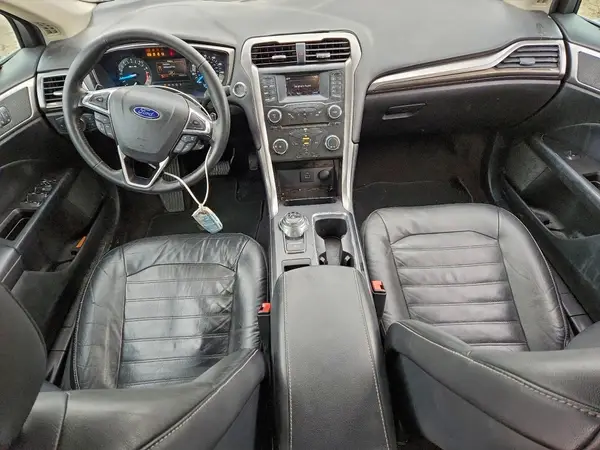 3FA6P0H96HR130410 2017 FORD FUSION - Image 8