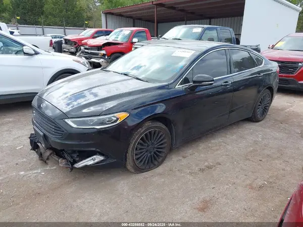 3FA6P0H96HR213657 2017 FORD FUSION - Image 2