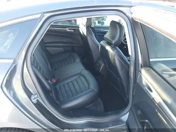 3FA6P0H96HR306811 2017 FORD FUSION - Image 8