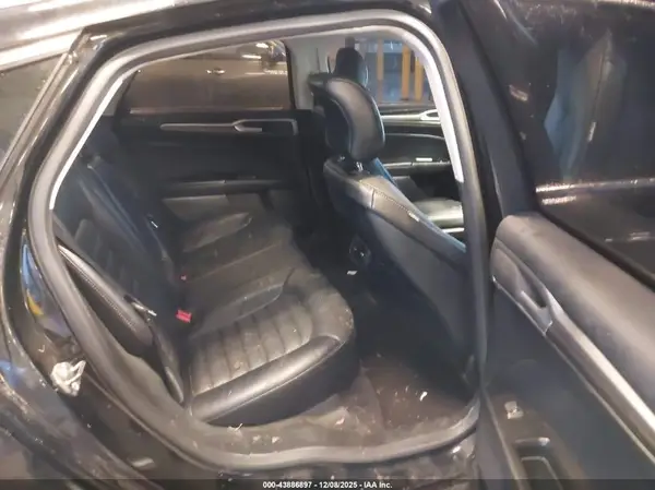 3FA6P0H97HR215188 2017 FORD FUSION - Image 8