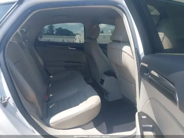 3FA6P0H97HR272362 2017 FORD FUSION - Image 8