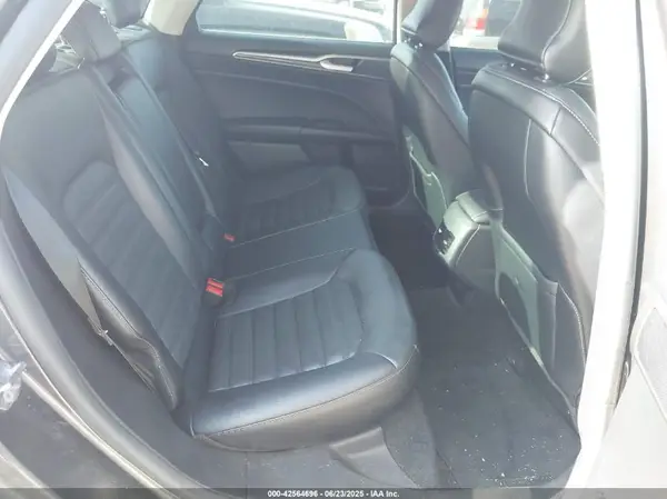 3FA6P0H97HR413088 2017 FORD FUSION - Image 8