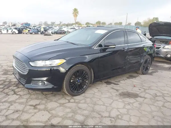 3FA6P0H98GR195693 2016 FORD FUSION - Image 2