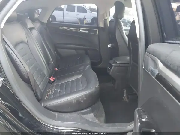 3FA6P0H98GR195693 2016 FORD FUSION - Image 8