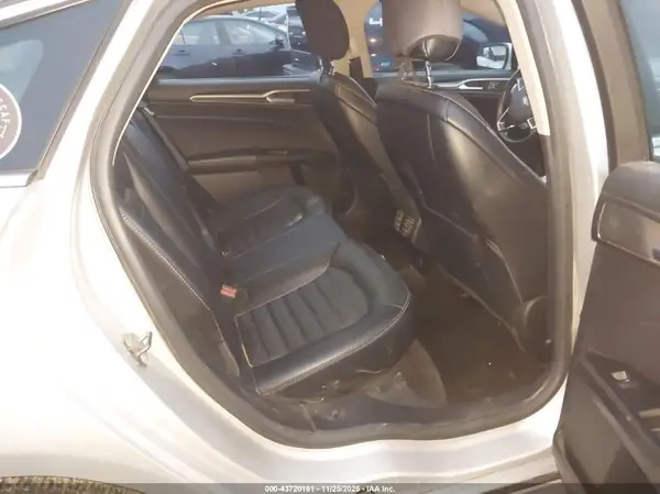 3FA6P0H98HR111051 2017 FORD FUSION - Image 8