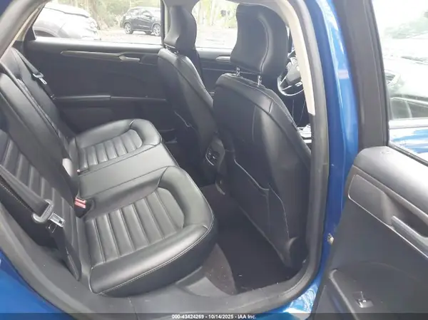 3FA6P0H98HR111163 2017 FORD FUSION - Image 8