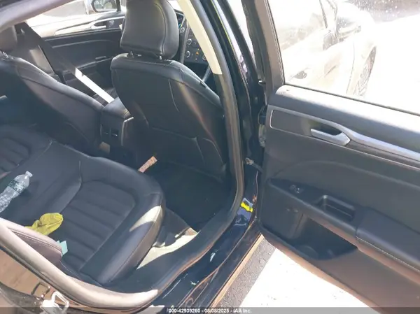 3FA6P0H98HR142834 2017 FORD FUSION - Image 8