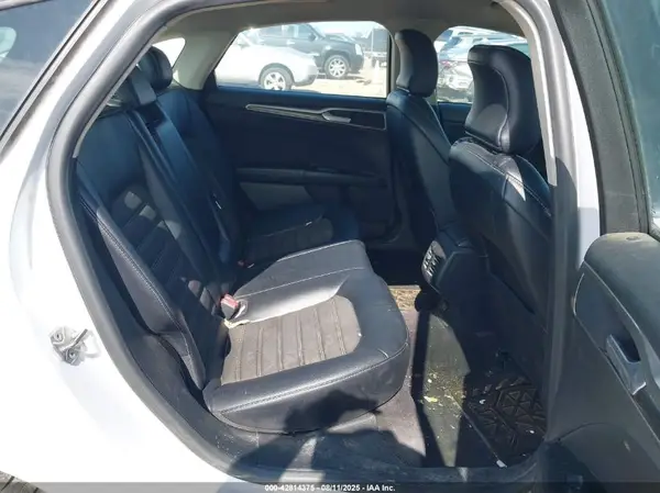 3FA6P0H98HR357985 2017 FORD FUSION - Image 8