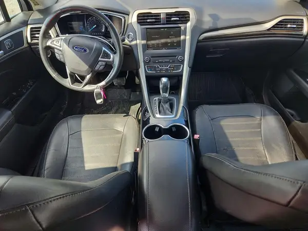 3FA6P0H9XGR130313 2016 FORD FUSION - Image 8