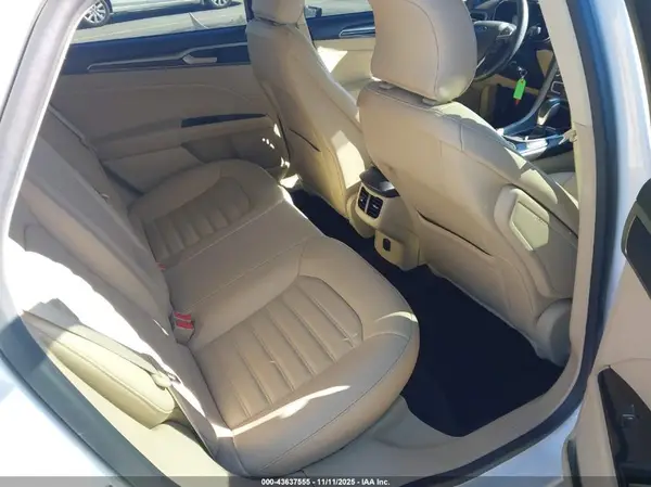 3FA6P0H9XGR247213 2016 FORD FUSION - Image 8