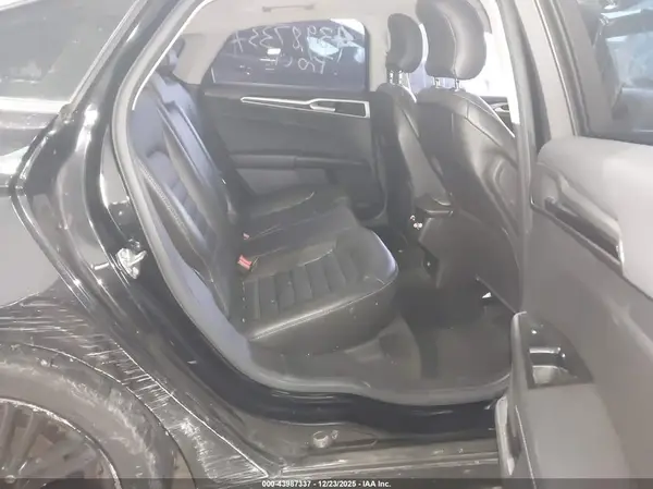 3FA6P0H9XGR265212 2016 FORD FUSION - Image 8