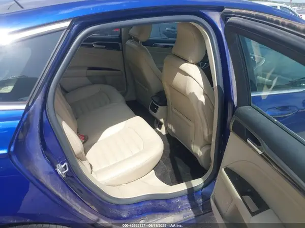 3FA6P0H9XGR327689 2016 FORD FUSION - Image 8