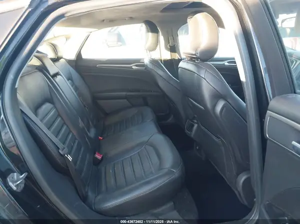 3FA6P0H9XGR349157 2016 FORD FUSION - Image 8