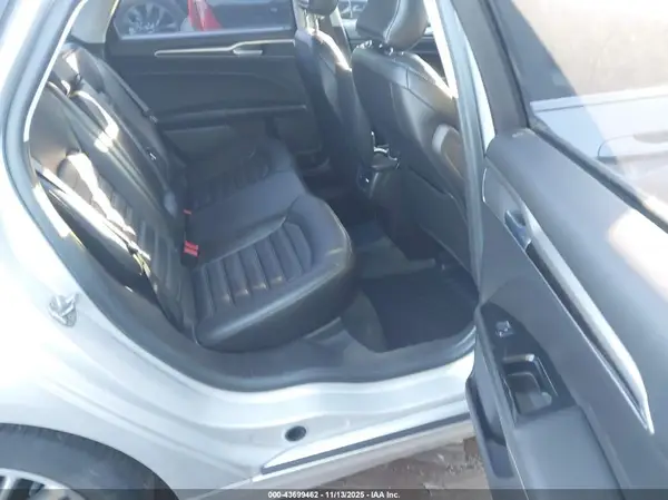 3FA6P0H9XGR353600 2016 FORD FUSION - Image 8