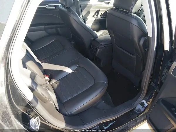 3FA6P0H9XGR404884 2016 FORD FUSION - Image 8