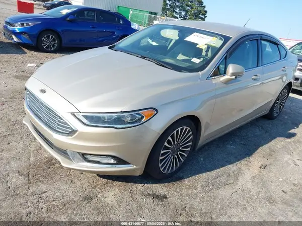3FA6P0H9XHR111004 2017 FORD FUSION - Image 2