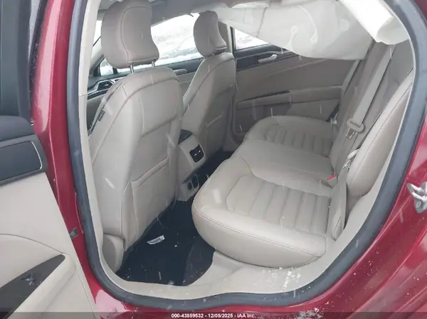 3FA6P0H9XHR161062 2017 FORD FUSION - Image 8