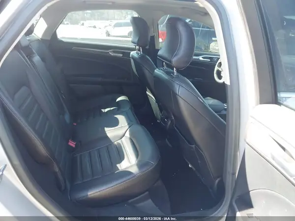 3FA6P0H9XHR184518 2017 FORD FUSION - Image 8