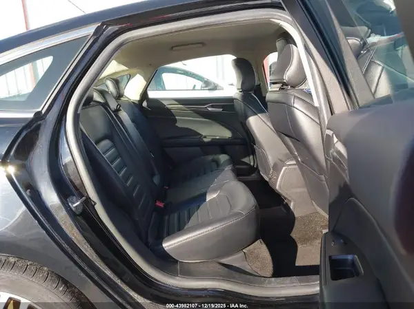 3FA6P0H9XJR120873 2018 FORD FUSION - Image 8