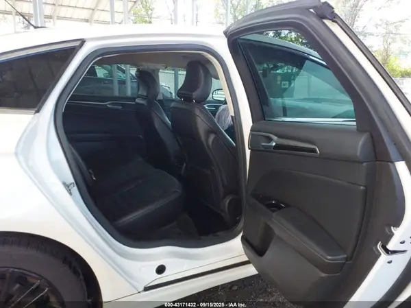 3FA6P0HD0GR109149 2016 FORD FUSION - Image 8
