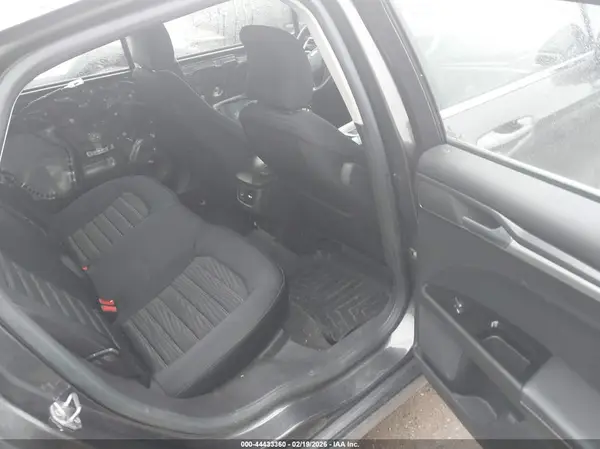 3FA6P0HD0GR202754 2016 FORD FUSION - Image 8
