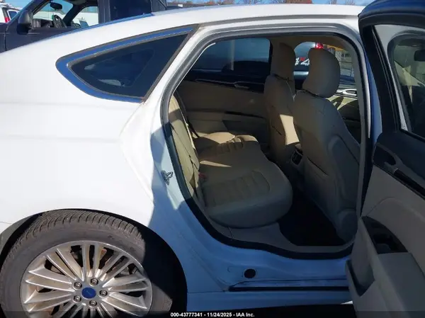 3FA6P0HD0GR278572 2016 FORD FUSION - Image 8