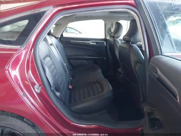 3FA6P0HD0GR306015 2016 FORD FUSION - Image 8