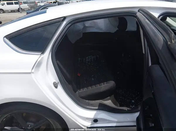 3FA6P0HD0GR323879 2016 FORD FUSION - Image 8
