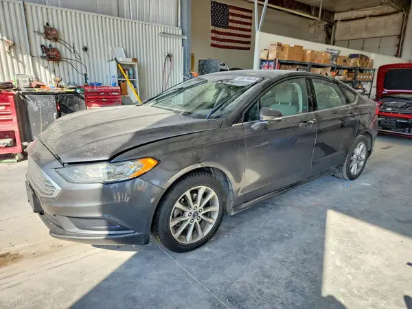 3FA6P0HD0HR100226 2017 FORD FUSION - Image 1