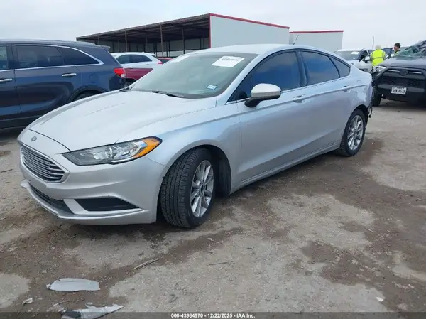 3FA6P0HD0HR126700 2017 FORD FUSION - Image 2