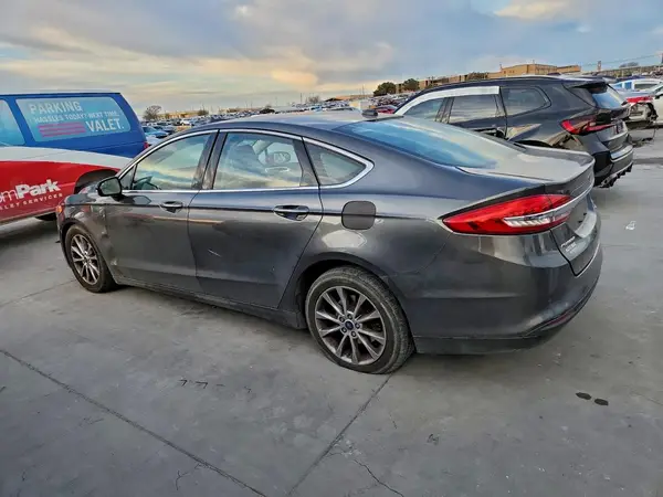 3FA6P0HD0HR129158 2017 FORD FUSION - Image 2
