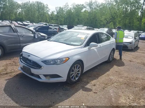 3FA6P0HD0HR139012 2017 FORD FUSION - Image 2