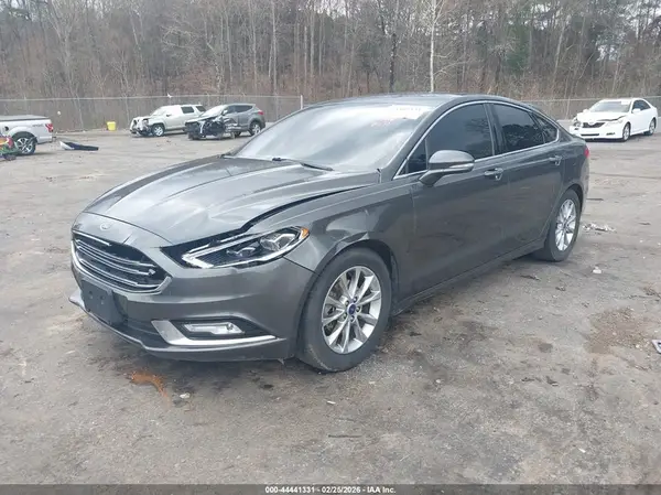 3FA6P0HD0HR225789 2017 FORD FUSION - Image 2