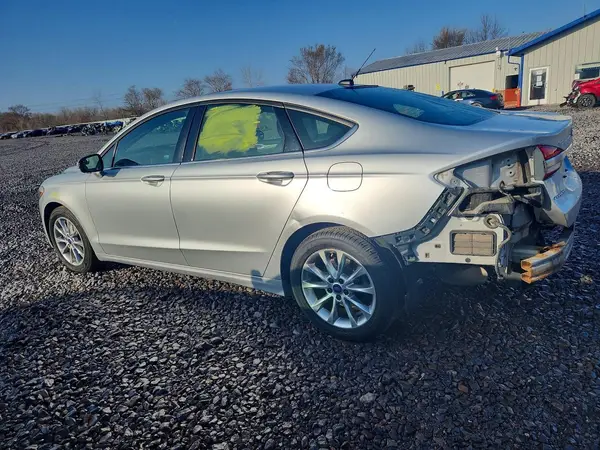3FA6P0HD0HR225890 2017 FORD FUSION - Image 2