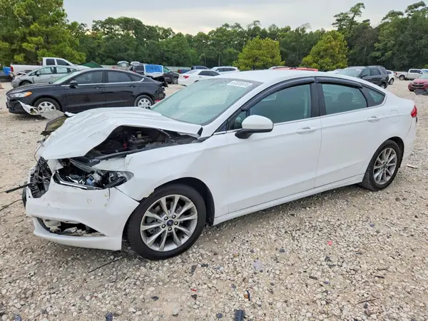 3FA6P0HD0HR241541 2017 FORD FUSION - Image 1