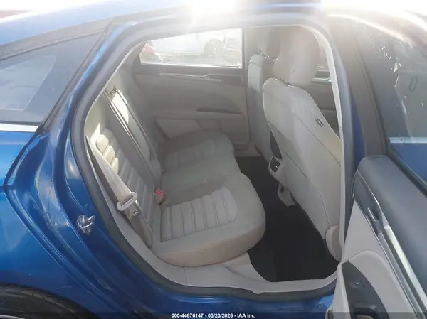 3FA6P0HD0HR270148 2017 FORD FUSION - Image 8