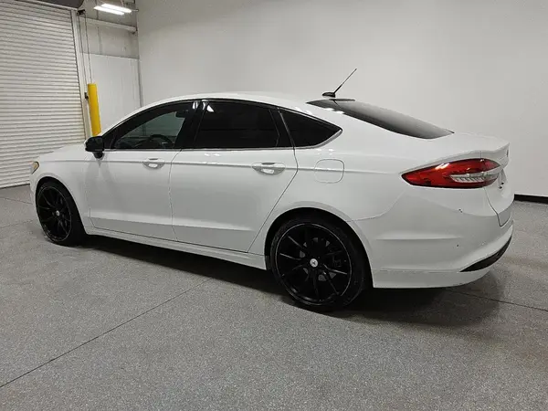 3FA6P0HD0HR276161 2017 FORD FUSION - Image 2