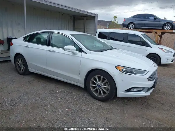 3FA6P0HD0HR287483 2017 FORD FUSION - Image 1