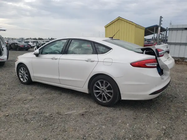 3FA6P0HD0HR294630 2017 FORD FUSION - Image 2